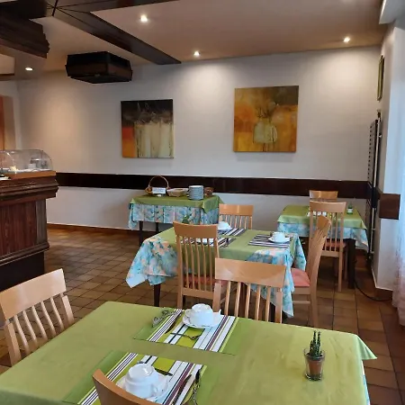 Logis - Restaurant Bellevue Hotel Annecy