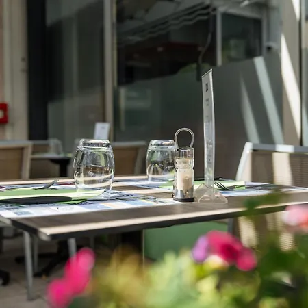 Logis Restaurant Bellevue Hotel